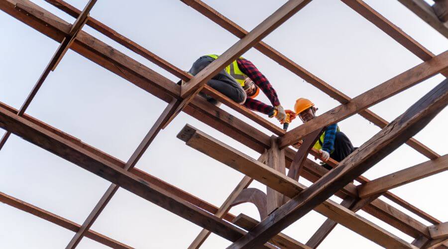 Expert top industrial roofings services in Compton, IL
